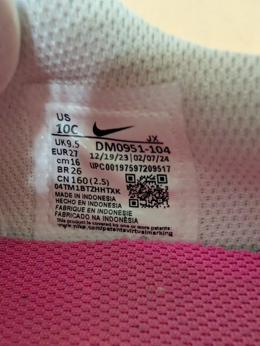 Nike Cortez Easy On Sneaker Size 10C